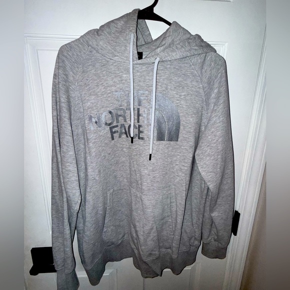 North face hoodie - Picture 1 of 3